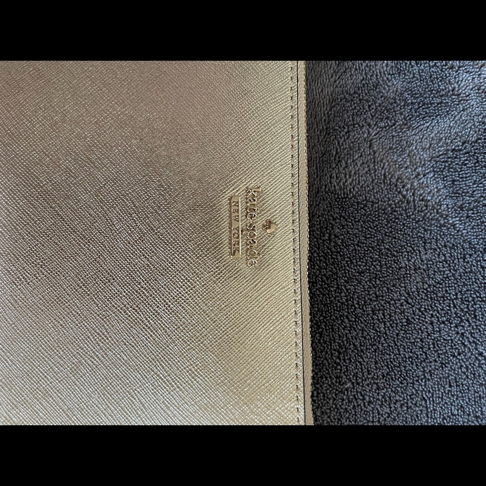 Wristlet - Picture 2 of 5